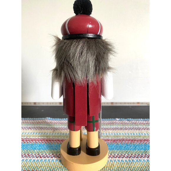 Nutcracker Christmas Decor Plaid Golfer 10 Inches wooden Place ans Time - Picture 6 of 7